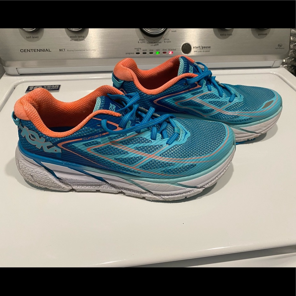 Womens Hoka One One 9.5